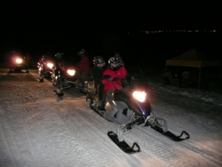  Motoslitta notturna in Alta Savoia 